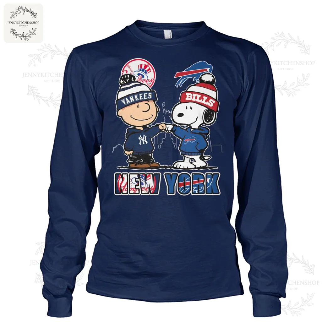 Yankees Bills Crossover x Peanuts - Charlie Brown Snoopy New York Graphic Sweatshirt