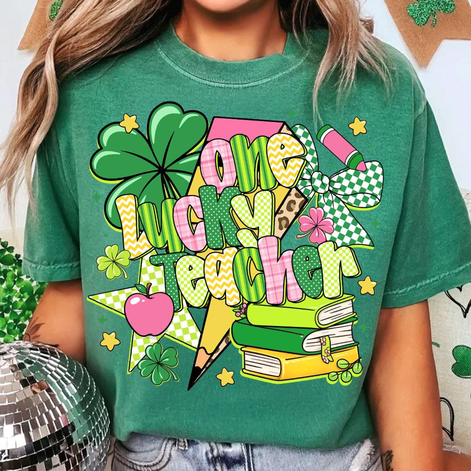 One Lucky Teacher St. Patrick's Day Retro Leopard School Graphic T-Shirt